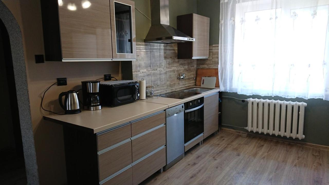 Apartament Na Rozanej I Устка Екстериор снимка