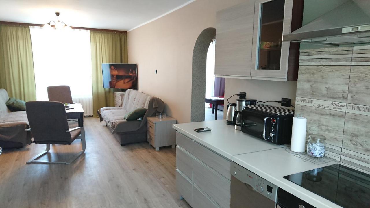Apartament Na Rozanej I Устка Екстериор снимка