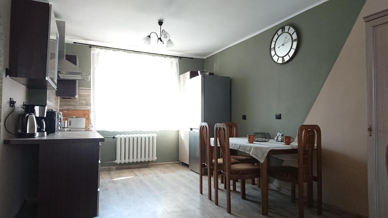 Apartament Na Rozanej I Устка Екстериор снимка