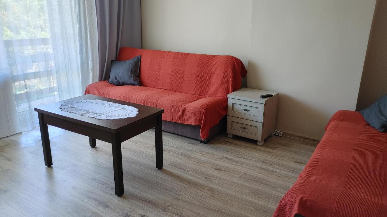 Apartament Na Rozanej I Устка Екстериор снимка