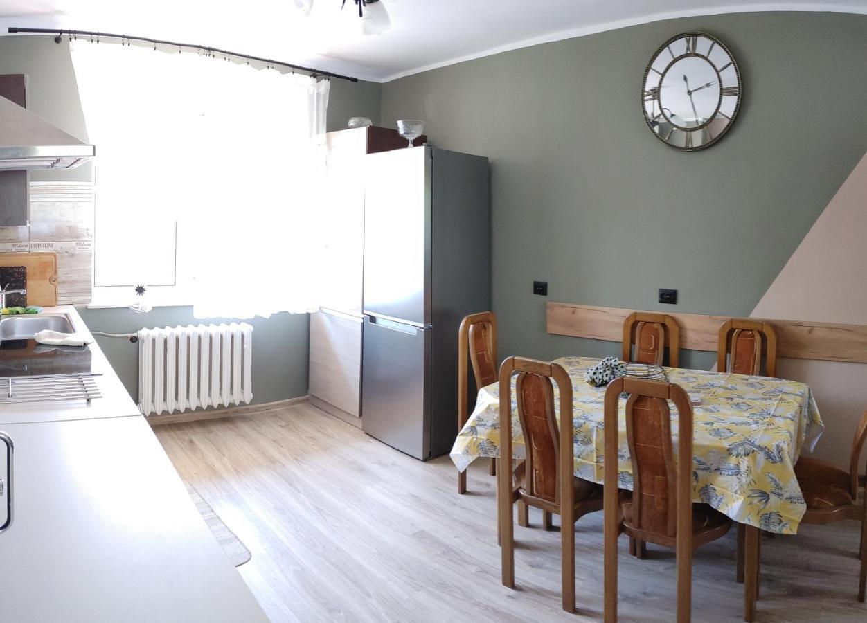 Apartament Na Rozanej I Устка Екстериор снимка